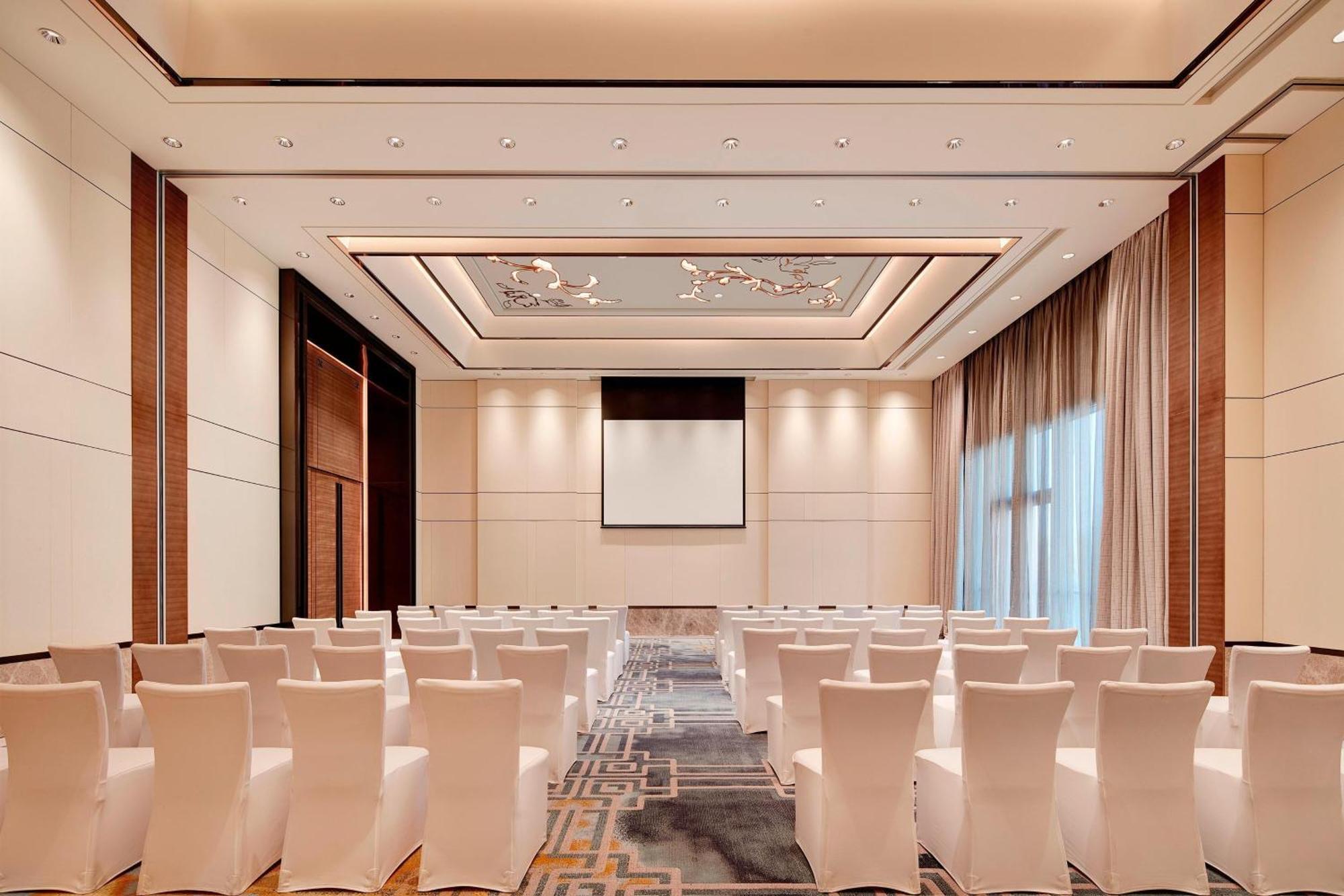 Sheraton Zibo Hotel Екстериор снимка